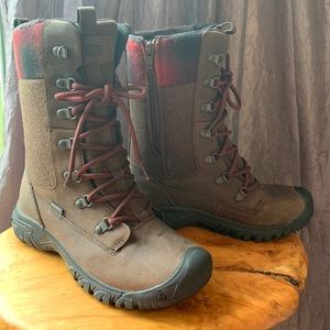 Keen Greta Tall Insulated Winter Boots 7.5